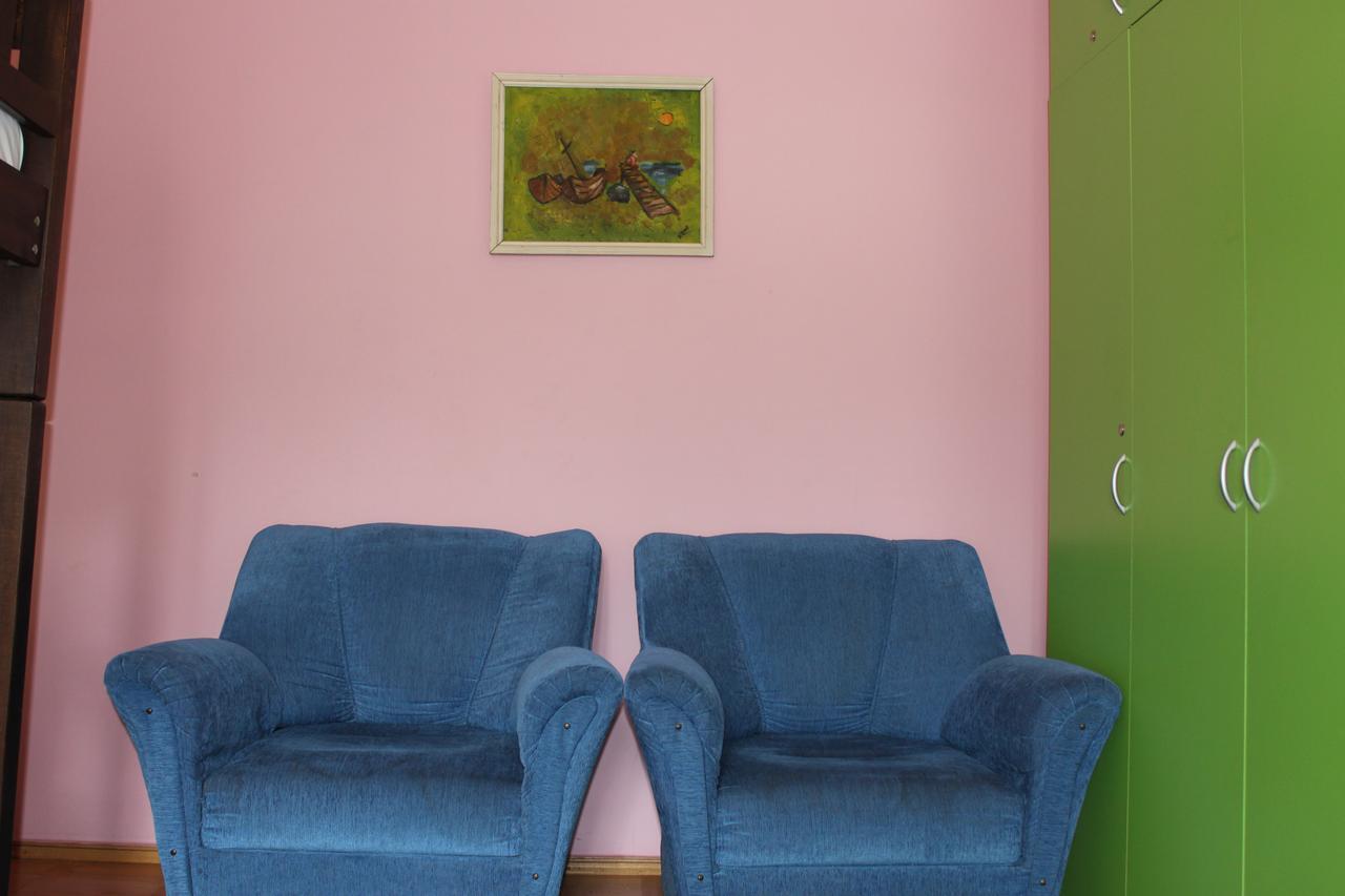 Herrmas Hostel Тбилиси Экстерьер фото