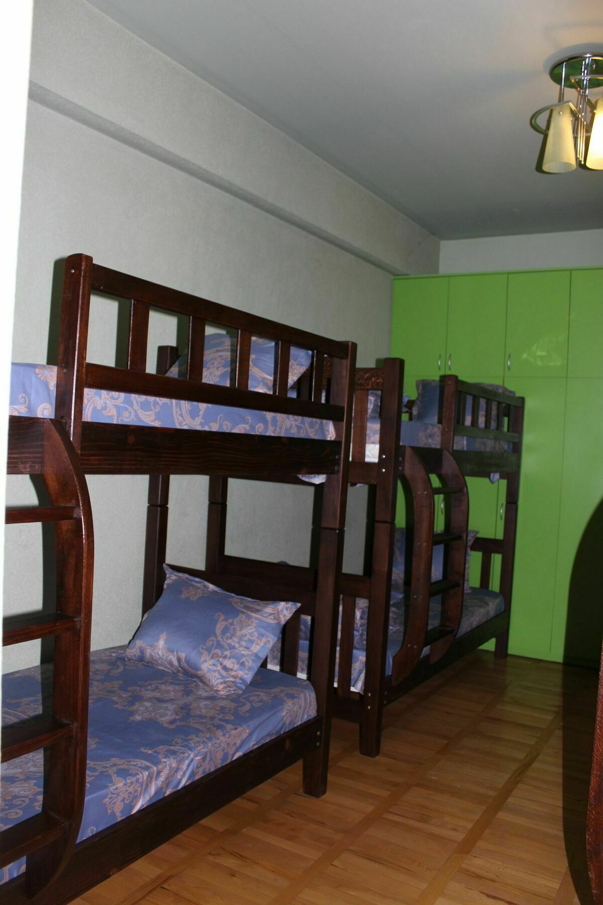 Herrmas Hostel Тбилиси Экстерьер фото